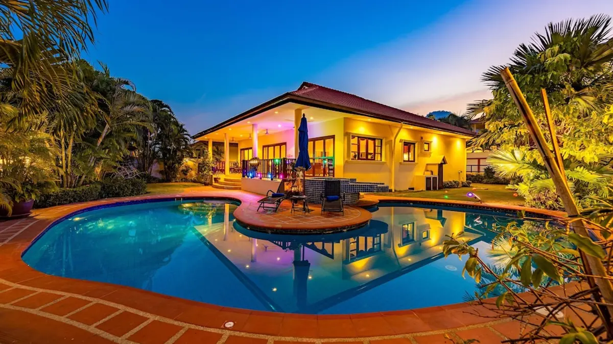 Gemütliche Poolvilla mit 3 Schlafzimmern in Stadtnähe CV3L, Hua Hin, Thailand