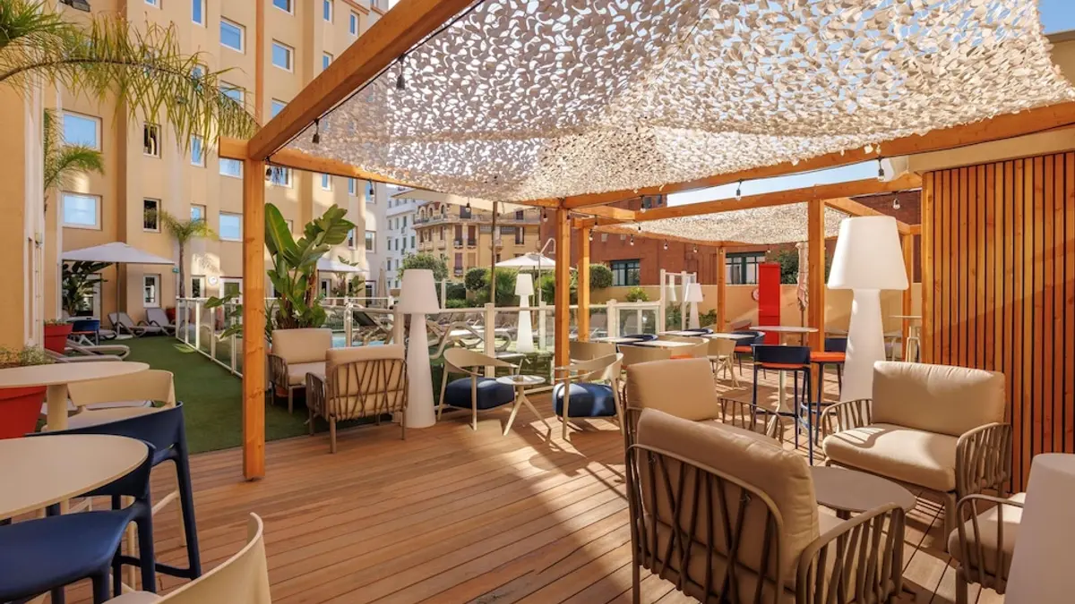 ibis Nice Centre Gare, Nice, France