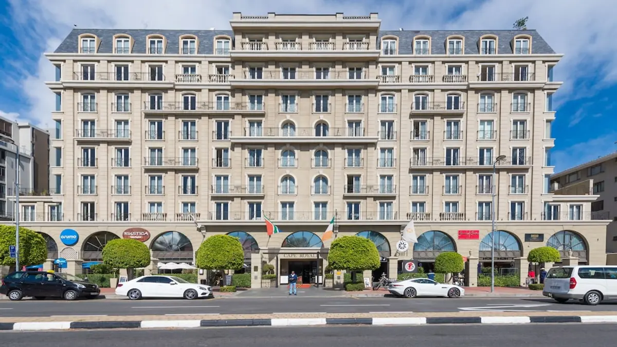 Unit Number 414 Cape Royale Luxury Apartments, Cape Town, South Africa