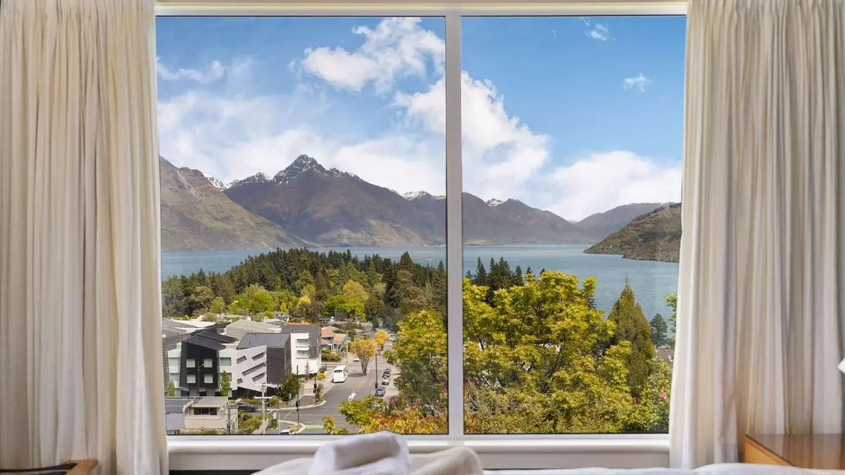 Queenstown Peaks, Queenstown, New Zealand