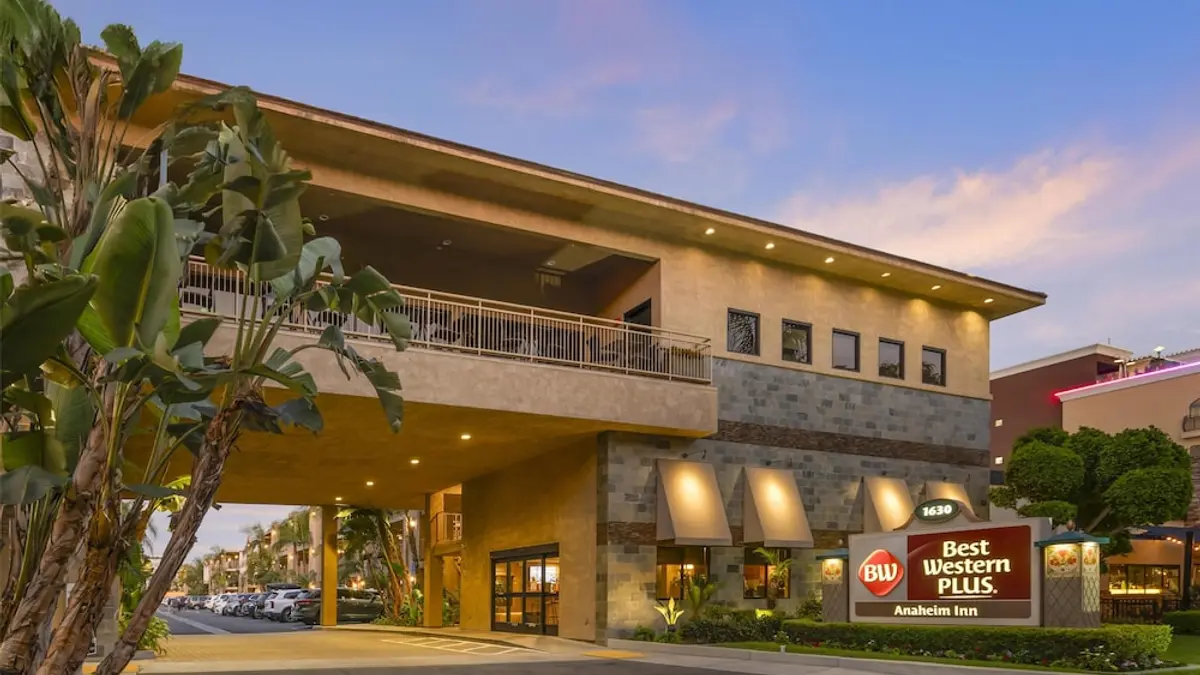 Best Western Plus Anaheim Inn, Anaheim, United States