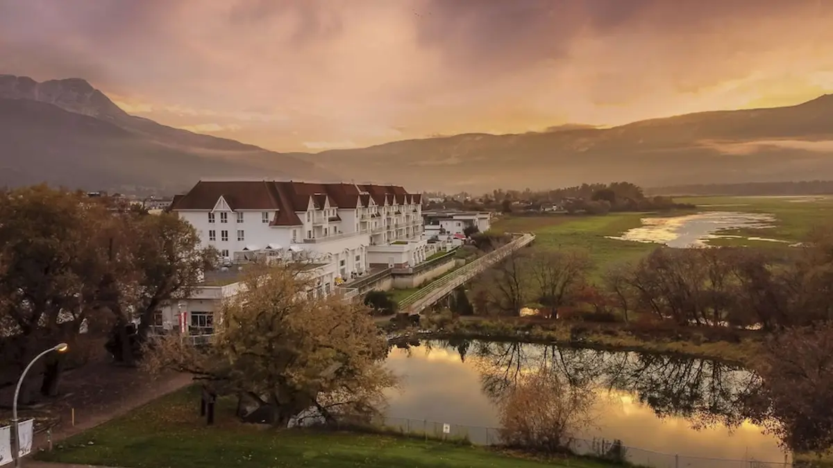 Prestige Harbourfront Resort, WorldHotels Luxury, Salmon Arm, Canada