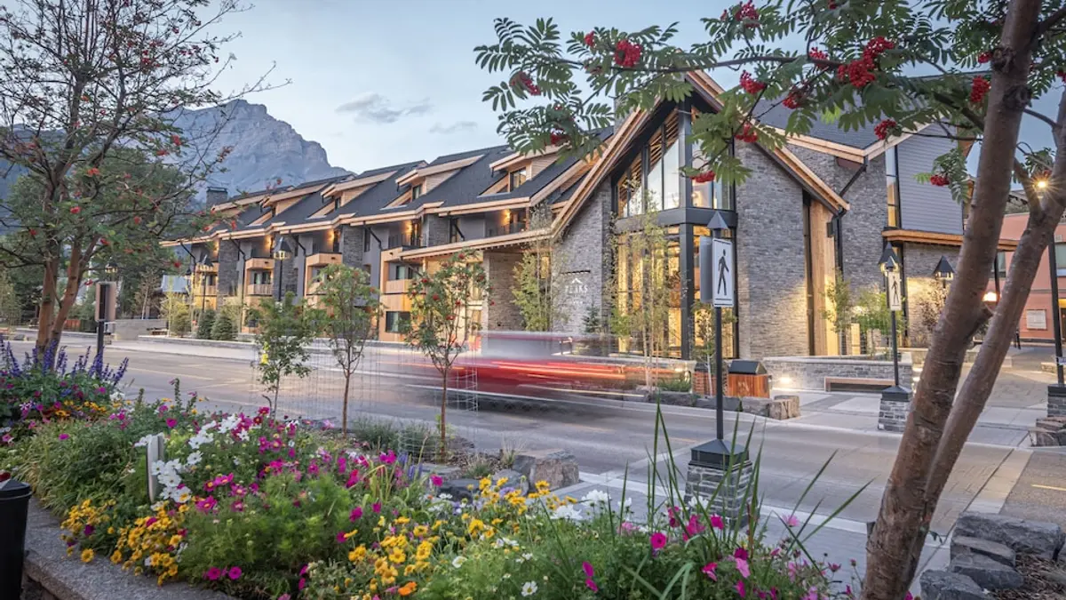 Peaks Hotel & Suites, Banff, Canada