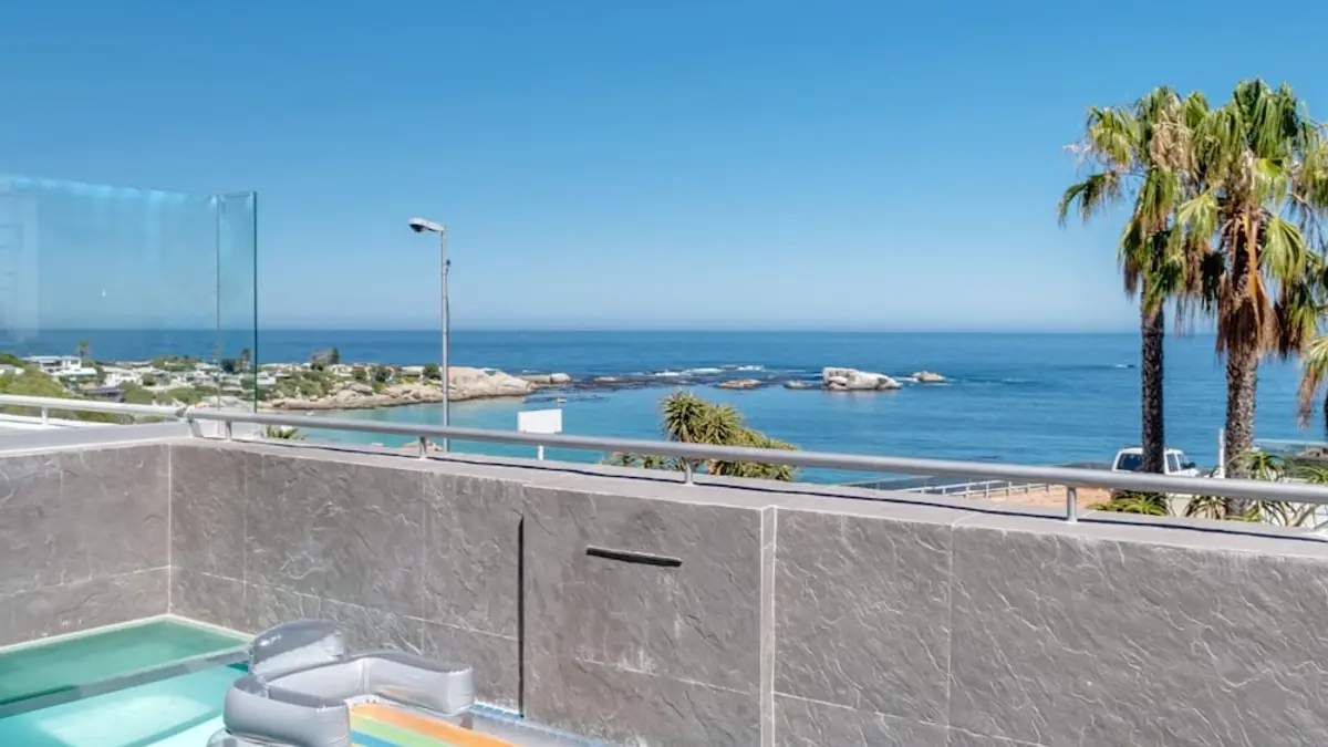Clifton Holiday Apartment w Beautiful Views Clifton Palm Views, Cape Town, South Africa