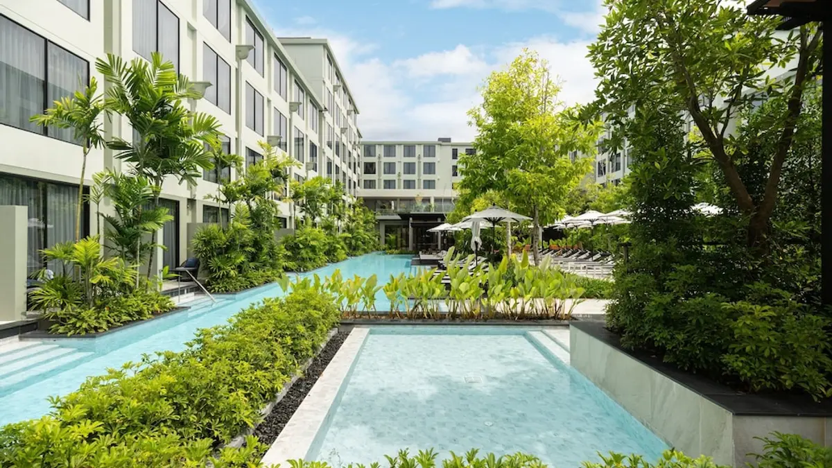 Four Points by Sheraton Phuket Patong Beach Resort, Patong, Thailand