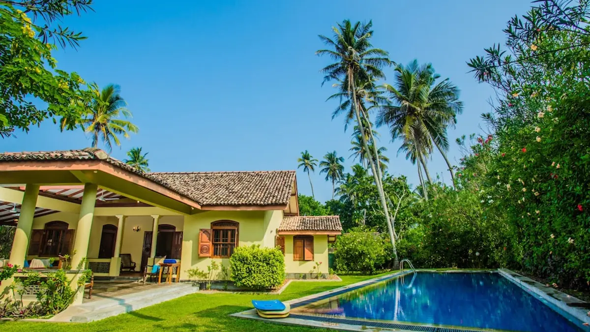 The Chalet - Whole Villa 2 Bedroom (Sleeps 4), Koggala, Sri Lanka