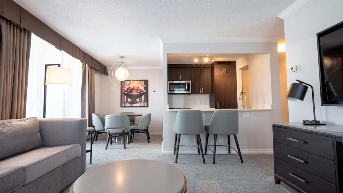 La Grande Residence Vancouver at The Sutton Place Hotel, Vancouver, Canada