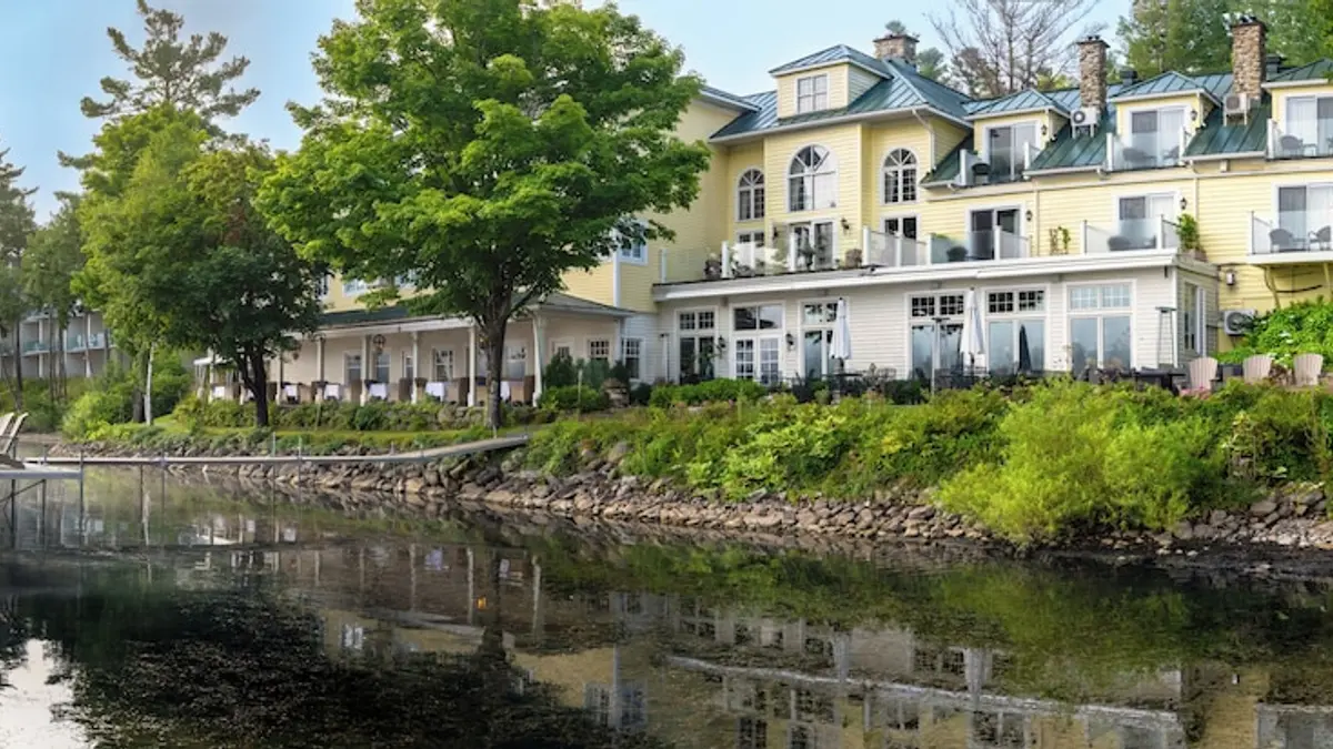 Ripplecove Hotel & Spa, Ayers Cliff, Canada