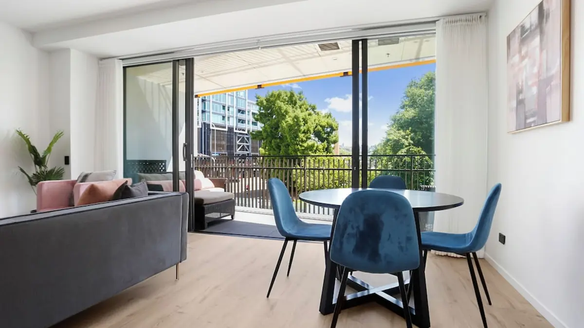 The Vulcan Apartments by Urban Rest, Auckland, New Zealand