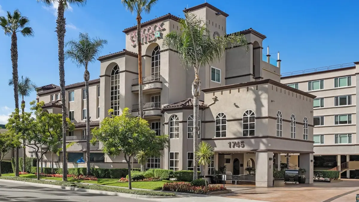 Peacock Suites, Anaheim, United States