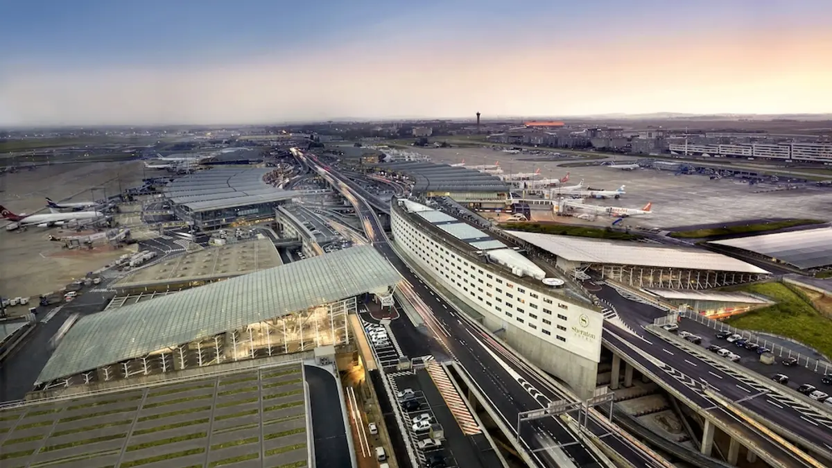 Sheraton Paris Charles de Gaulle Airport Hotel, Tremblay-en-France, France