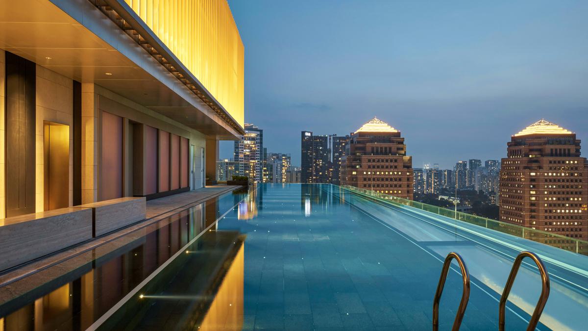 Limited Time Offer: 14-Day Vietnam & Cambodia Discovery + 3-Night COMO Metropolitan Singapore Stay by 