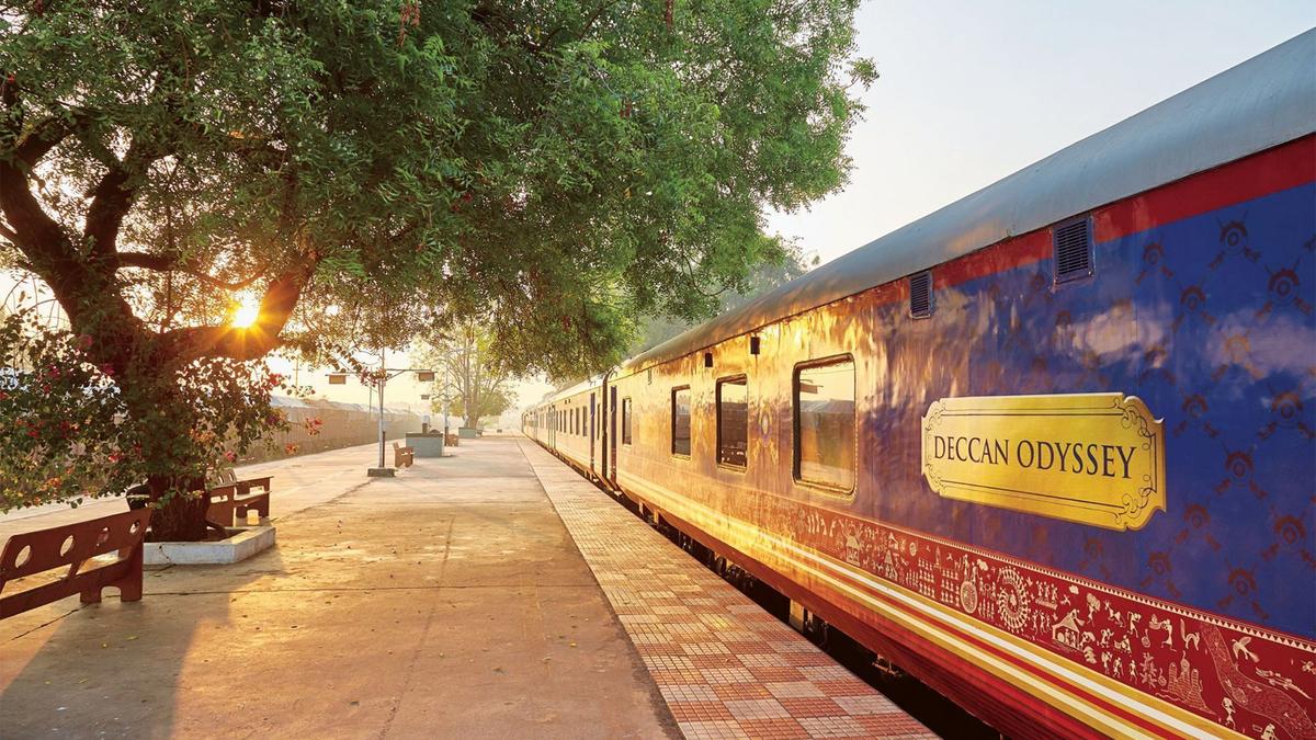 Premium 11-Day India Heritage Odyssey Rail Journey aboard Luxury Deccan Odyssey with Delhi, Agra & Udaipur by 