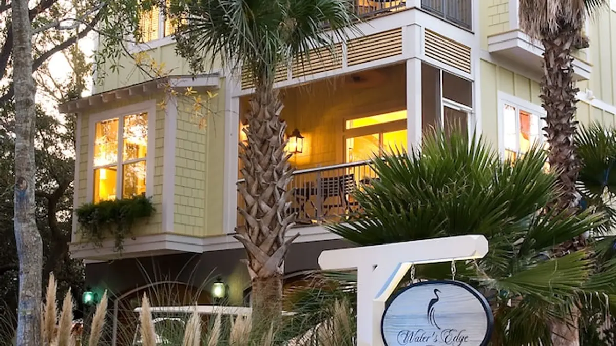 Water's Edge Inn - Adults Only, Folly Beach, United States
