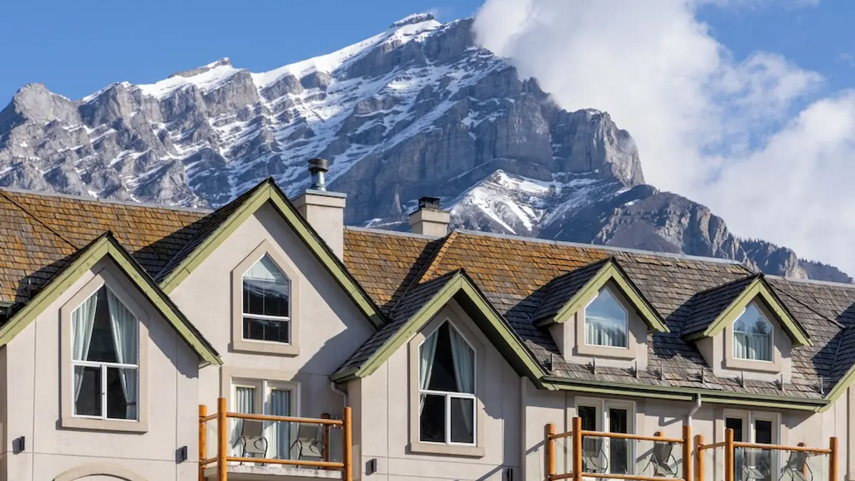 Rundlestone Lodge, Banff, Canada