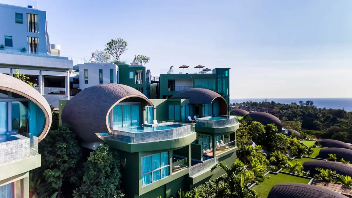 Crest Resort & Pool Villas, Patong, Thailand