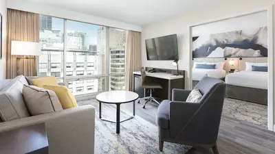 Delta Hotels by Marriott Vancouver Downtown Suites, Vancouver, Canada