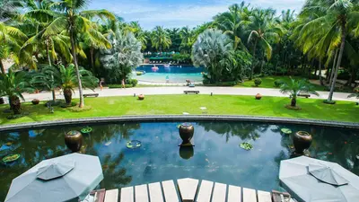 Pullman Oceanview Sanya Bay Resort & Spa, Hainan, China