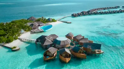 Lily Beach Resort & Spa, Huvahendhoo, Maldives