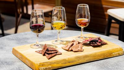 Brisbane: Learn about Local Wine & Chocolate Production with a Tasting Experience in Graceville