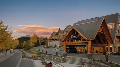 Hotel Canoe and Suites, Banff, Canada