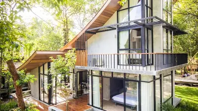 Villa Thalanena By The Beach, Krabi, Thailand