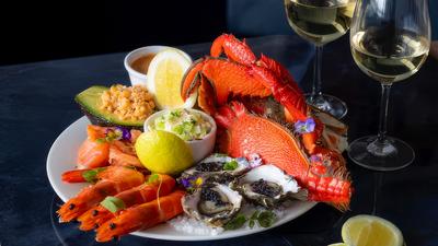 Sydney: Signature Seafood Hot or Cold Platter for Two with Drinks & Dessert in Cabarita