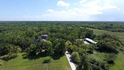 Abezza Resort And Adventure Spa, Maskall, Belize