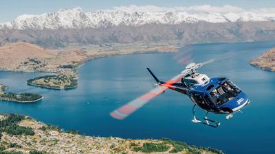 Queenstown: Six-Hour Helicopter Flight, Fiordland Lodge Gourmet Lunch & Return Transfers