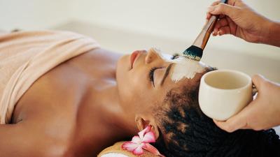 Luxurious 90-Minute & 120-Minute Spa Packages with Massage & Facial at Docklands & Southbank