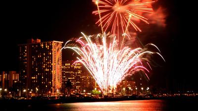 Two-Hour Scenic Sunset & Fireworks Cruise with Dinner & Drinks