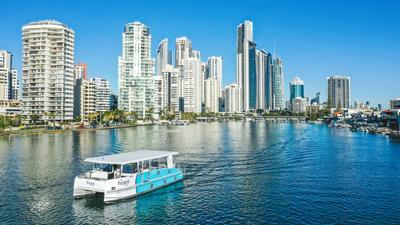 All-Day Sightseeing with HOTA Gallery Access, Dining Voucher & Hop-On Hop-Off Ferry Pass