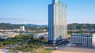 A La Carte Ha Long Bay Managed by TASECO, Ha Long, Vietnam