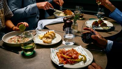 Melbourne: Three-Course Dinner for Two with Cocktail on Arrival & Bottle of Wine to Share