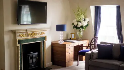 9 Hertford Street – 4 Stars VisitEngland, London, United Kingdom