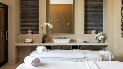 Melbourne: Luxurious Two-Hour Spa Package with Hammam Experience, Facial, Massage & Glass of Sparkling