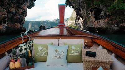 Krabi: Half-Day Private Luxury Longtail Boat Tour with Bento Box Lunch & Snorkelling