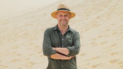 Signature Series: 11-Day Egypt Highlights Tour with Mövenpick Nile River Cruise, Abu Simbel with Grand Designs Australia Host Anthony Burke by 