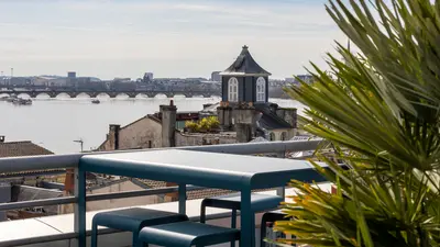 Hotel Indigo Bordeaux Centre Chartrons, an IHG Hotel , Bordeaux, France