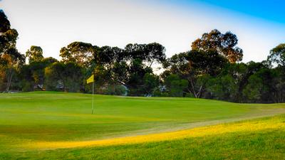 Take a Swing at an 18-Hole Golf Package at Goonawarra Public Golf Course