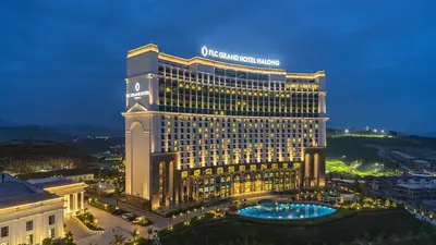 FLC Halong Bay Golf Club & Luxury Resort, Ha Long, Vietnam