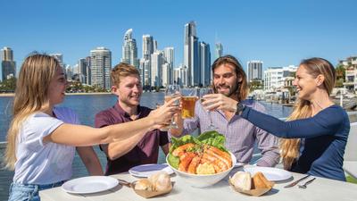 Gold Coast: Two-Hour Sightseeing Buffet Lunch Cruise with Fresh Local Prawns