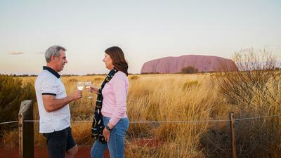 Uluru: See the Spectacular Uluru Sunset with Glass of Sparkling Wine, BBQ Dinner & Drinks
