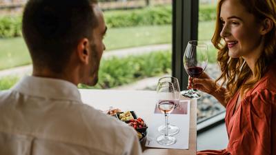 1.5-Hour Grant Burge Sparkling Wine Tasting Experience with Regional Grazing Platter