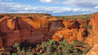 Full-Day Kings Canyon & Outback Panoramas Tour with Breakfast & Return Transfers