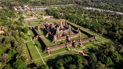 Deluxe 14-Day Vietnam & Cambodia Discovery 2027 with Hoi An, Ha Long Bay & Siem Reap by 