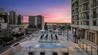 Courtyard by Marriott San Diego Downtown Little Italy, San Diego, United States