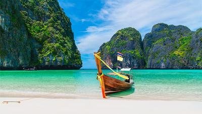 Khao Lak: Full-Day Phi Phi & Bamboo Islands Speedboat Tour with Lunch & Return Transfers