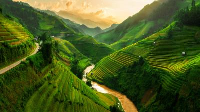 Ultimate Vietnam with Sapa Hills Trek & Mekong Delta Experience by Luxury Escapes Tours
