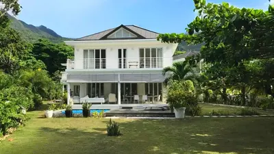 Villa Mimi Beachfront Beau Vallon, Beau Vallon, Seychelles